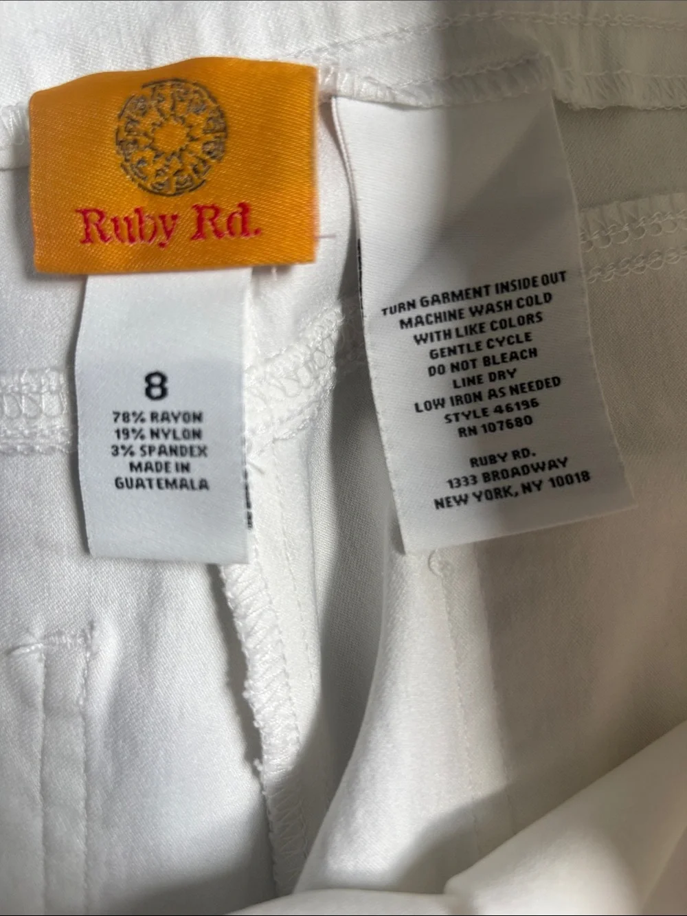 Ruby Rd White Pull-On Crop Pants faux front pockets size 8